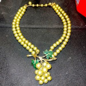 Signed Gold Pegasus Coro Grape Vine Cluster Vintage Faux Pearl Enamel Necklace